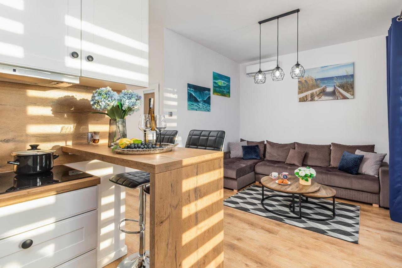 Blue Wave By Renters *