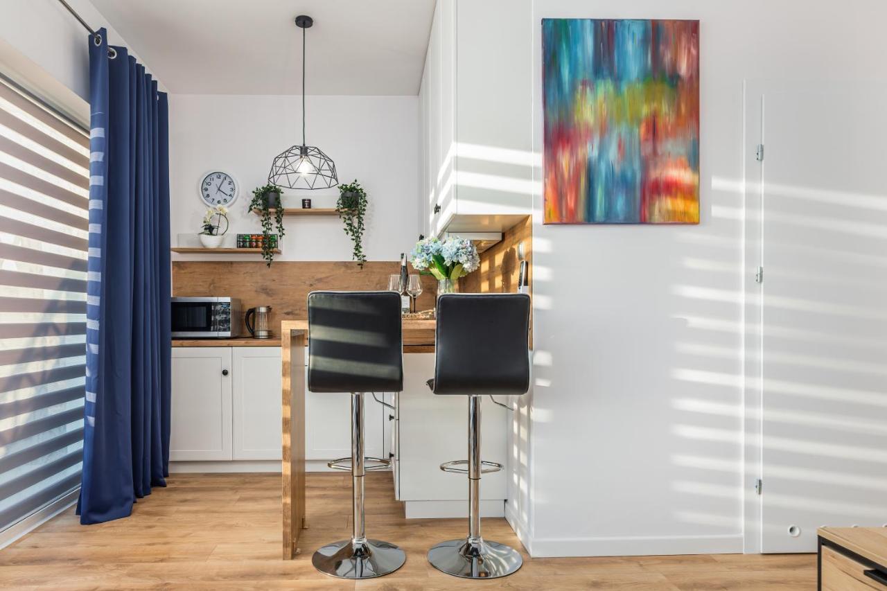 Blue Wave By Renters *